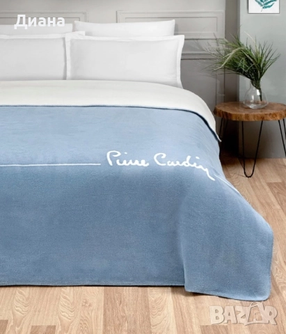 Одеало светло син цвят