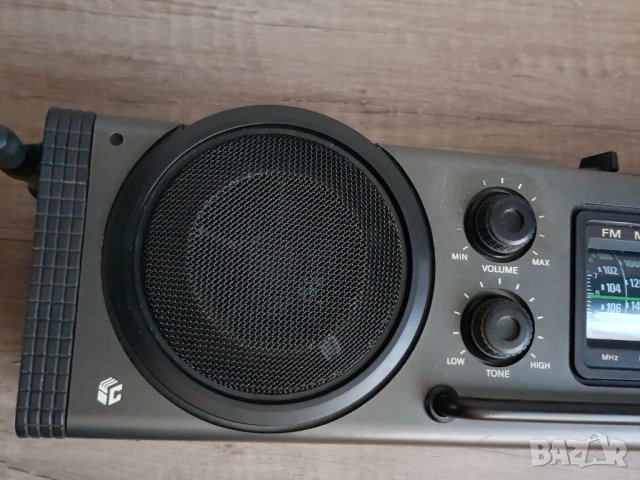 Радио Sony ICF-6000L, снимка 9 - Радиокасетофони, транзистори - 38629012