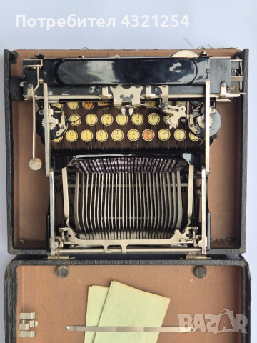 Стара миниатюрниа пишеща машина ROIAL, снимка 2 - Антикварни и старинни предмети - 52317733