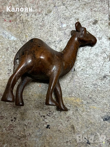 Камила, дървена миниатюра , снимка 3 - Други ценни предмети - 50558744
