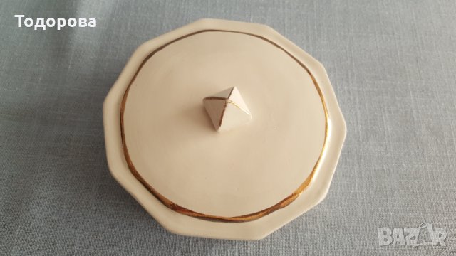 Многоъгълна порцеланова бижутиера, снимка 2 - Други ценни предмети - 33881880