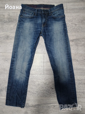 Мъжки дънки Tommy Hilfiger, 32 номер. При интерес ще измеря талия и дължина.