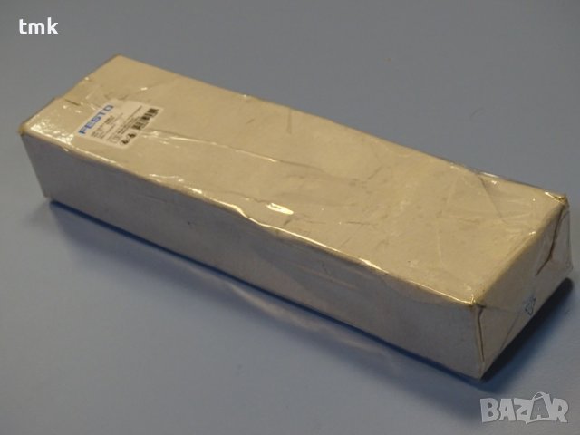 Филтър регулатор на въздух Festo LFR-1/4-D-7-miniA, снимка 10 - Резервни части за машини - 40528436