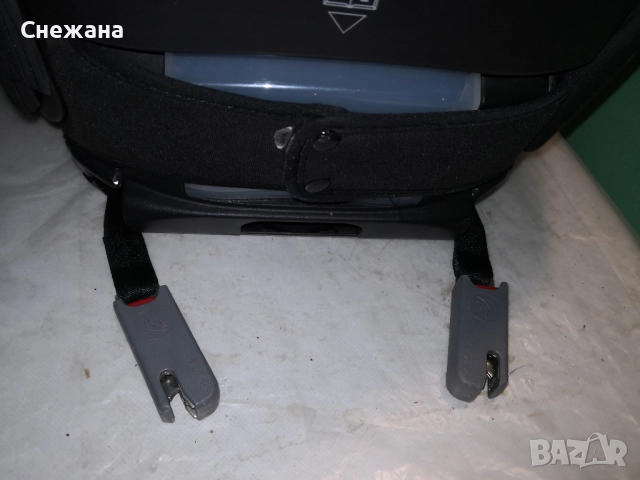 МНОГО ЗАПАЗЕНО детско столче  за 15-36 кг/3-12 год. Trasformer X-bag на Concord, снимка 4 - Столчета за кола и колело - 52442380
