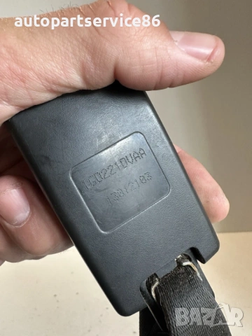 Заден десен колан за безопасност за Jeep Compass 2.2 CRD (2011) 13012103, снимка 2 - Части - 53617848