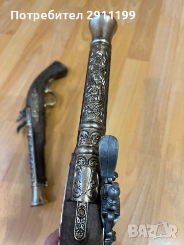 Реплика на кремъклия, комплект от два, снимка 7 - Антикварни и старинни предмети - 53813895