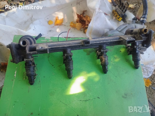 Горивна рейка, дюзи за Mercedes CLK, C-Class, 2.0i, 1997-2002г., R 111 078 10 45, R1110781045, A1110