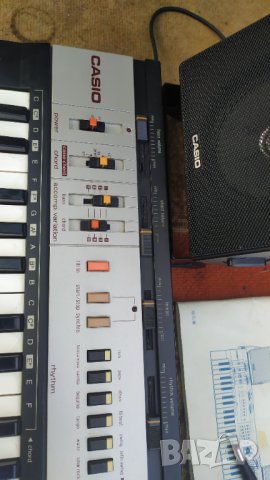 Рядък аналогов синтезатор Casio MT-400 V, снимка 6 - Синтезатори - 42273274