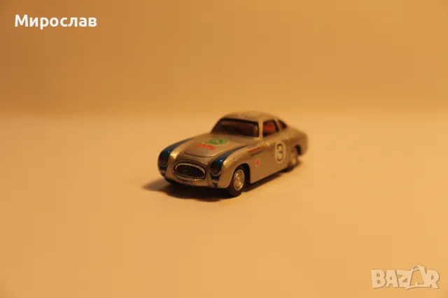HONGWELL 1/72 MERCEDES BENZ ИГРАЧКА МОДЕЛ КОЛИЧКА, снимка 3 - Колекции - 49038571