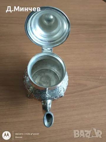 Посребрен метален чайник , снимка 2 - Антикварни и старинни предмети - 48979841