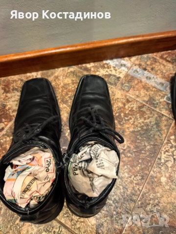 Подарявам два чифта зимни кожени обувки 40 номер 