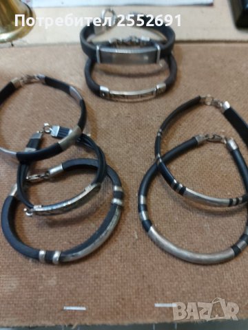 Накити , снимка 15 - Колиета, медальони, синджири - 36189412