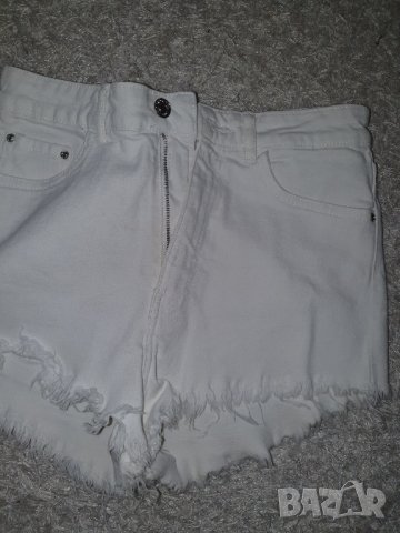 Къси панталонки Zara,bershka, снимка 9 - Къси панталони и бермуди - 41656474