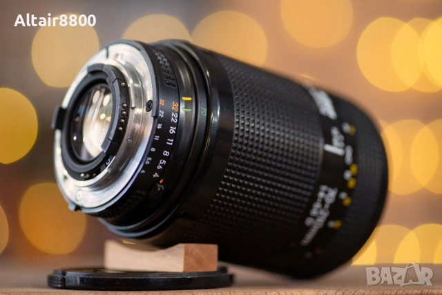 Nikon D300 фотоапарат + два обектива и аксесоари Никон, снимка 4 - Фотоапарати - 53014217