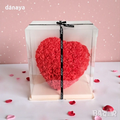 6383 Сърце от рози в подаръчна кутия, 27 см