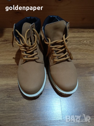 Унисекс нови обувки размер37