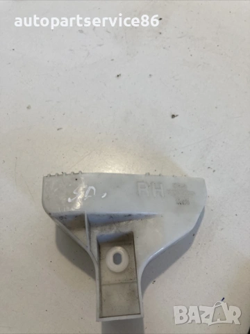 Дясна конзола за задна броня 2.2 MZR-CD RHD за Mazda CX-7 (2011) EG2150321