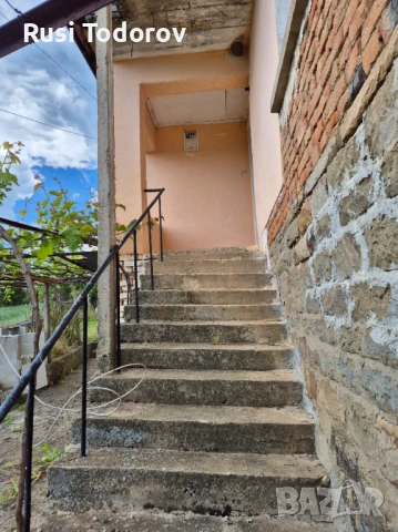 Самостоятелна ДВУЕТАЖНА къща в село Велислав, община Сунгурларе, област Бургас, снимка 11 - Къщи - 50809033