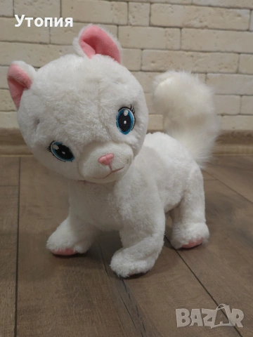 Интерактивно коте Бианка, снимка 2 - Електрически играчки - 53504102