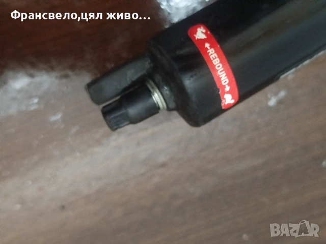 26 цола вилка за велосипед колело rock shox с монтаж чело 44 , снимка 10 - Части за велосипеди - 49298269