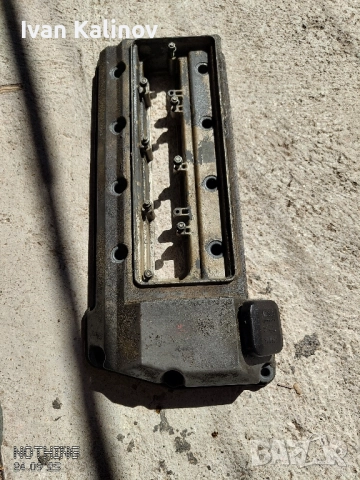 Капак клапани М62Б44 , снимка 2 - Части - 51820726