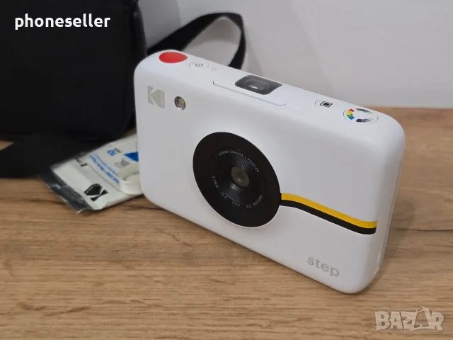 Фотоапарат за моментни снимки Kodak, 10MP, бял