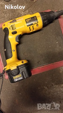 Винтоверт за гипсокартон Девалт/DeWALT DW 979, снимка 2 - Винтоверти - 48073793