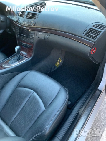 Мерцедес W211, снимка 5 - Автомобили и джипове - 53215969