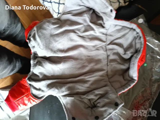 продавам дрешка и обувчици за малко кученце, снимка 2 - За кучета - 49618327