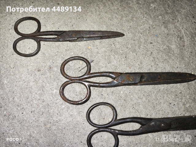 Комплект стари ножици, снимка 2 - Антикварни и старинни предмети - 50498307