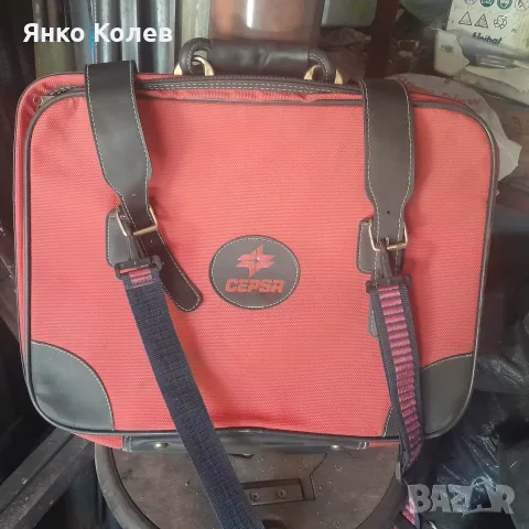 Продавам нова кожена чанта
