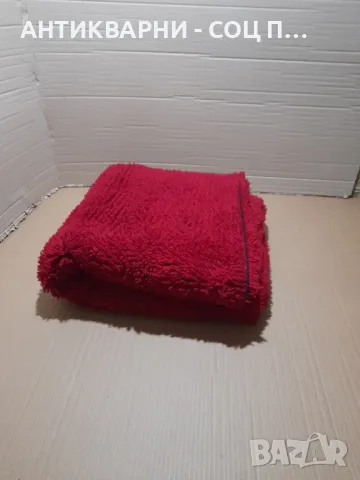 Стар Ръчно Тъкан Еднолицев Дебел Китеник  Размери 200см/105см., снимка 2 - Антикварни и старинни предмети - 48435583