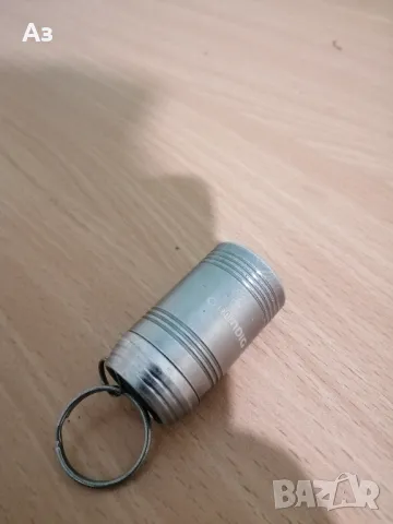 Фенерче ключодържател Grundig / Грундиг, снимка 4 - Къмпинг осветление - 48264735