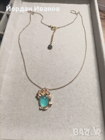 Красиво марково колие"Ягода", снимка 2 - Колиета, медальони, синджири - 52598623