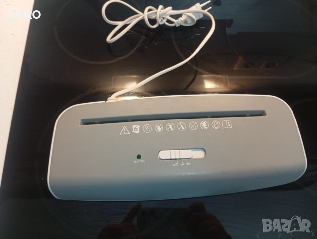 Шредер за унищожаване на документи  MA501-17