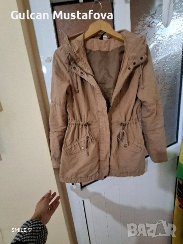 Дамска парка HM , снимка 2 - Якета - 52131615