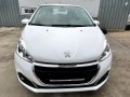 Пежо 208 1.2i VTi, 82 кс., 5 ск., 2018г., 90 000 км., двигател HMZ, снимка 2