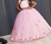 Децка Рокля тип принцеса  За 5 годишно момиче  :), снимка 1 - Детски рокли и поли - 42262315
