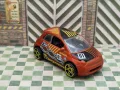 Метална количка Fiat 500 Оранжева Hot Wheels, снимка 2