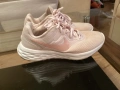Маратонки NIKE №36,5, снимка 1