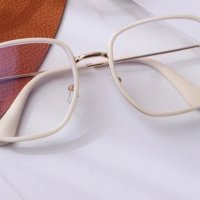 Рамки за очила в бяло диоптрични, снимка 2 - Слънчеви и диоптрични очила - 41101038