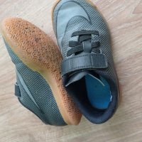 Обувки за момче Nike, Quechua 26,28 номер, снимка 7 - Детски маратонки - 40502924