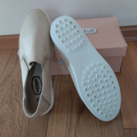 Спортни обувки , снимка 3 - Дамски ежедневни обувки - 44583912