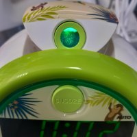 Metronic Radio Alarm Clock for Kids jungle , Детски Радиочасовник с прожекция на час, снимка 12 - Други - 41266211