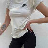 Дамски екип Nike в 4 цвята , снимка 5 - Спортни екипи - 35980108