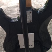 Китара тип Fender Stratocaster , снимка 2 - Китари - 41853824