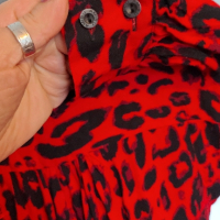 Дизайнерска риза в животински принт в червено Amisu / голям размер , снимка 10 - Ризи - 44583846