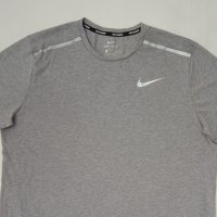 Nike DRI-FIT оригинална тениска XL Найк спорт фитнес фланелка, снимка 2 - Спортни дрехи, екипи - 41485657