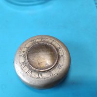 Стара метална кутия от джобен часовник , снимка 1 - Антикварни и старинни предмети - 41382894