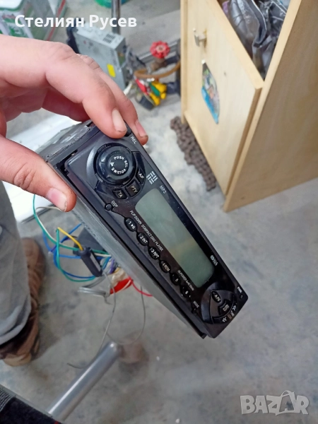 HARRY BRAVE TD 018G сд / sd плейър за автомобил / car radio  -цена 10лв или 5,11 евро  БЕЗ КАБЕЛИ Е , снимка 1